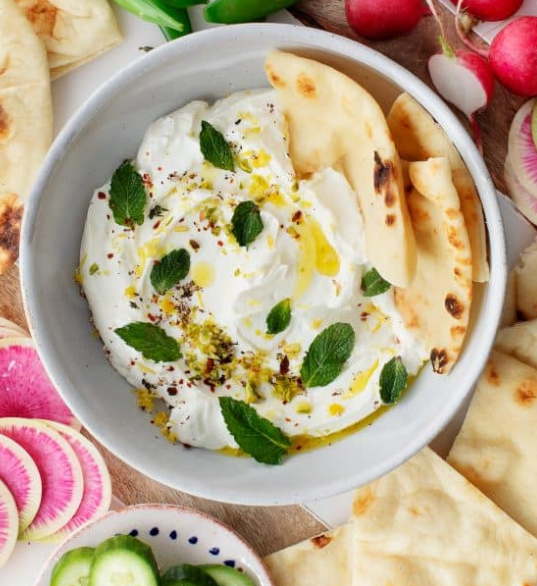 Labneh Makanan Khas Lebanon Yang Lezat