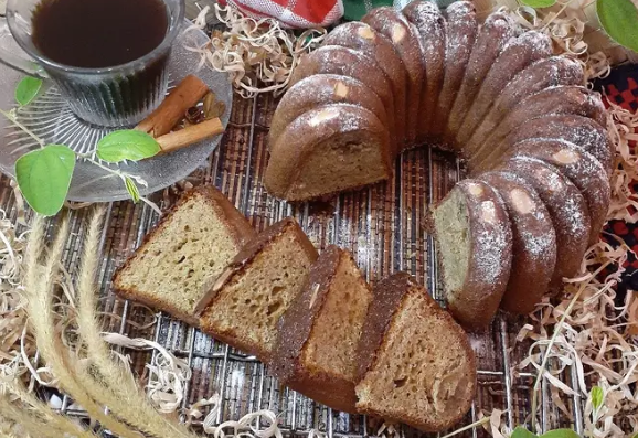 Mengenal Ontbijtkoek, Kue Khas Belanda di Indonesia