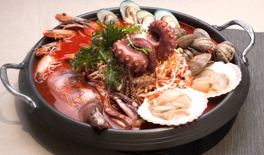 Haemultang Sup Seafood Korea yang Gurih