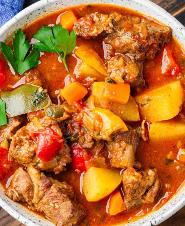 Hungarian Beef Goulash: Sejarah dan Cita Rasa Hungary