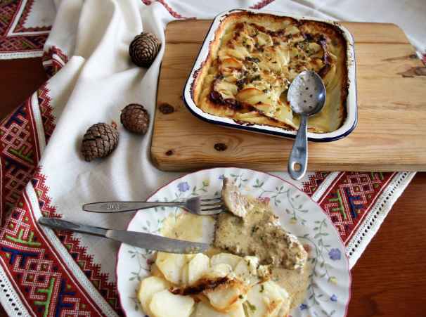 Schnitzel Zagreb dalam saus Makanan Lezat Khas Kroasia